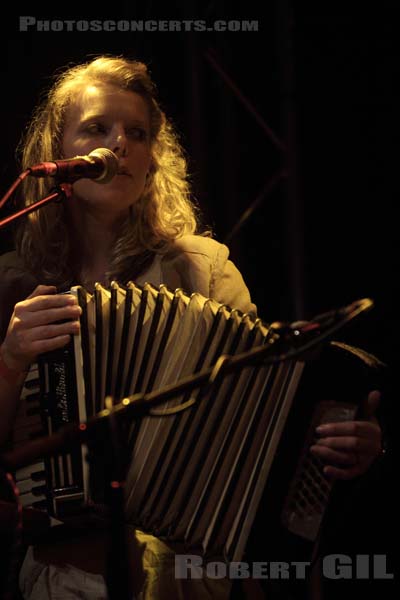 MECHANICAL BRIDE - 2011-04-13 - PARIS - La Fleche d'Or - 